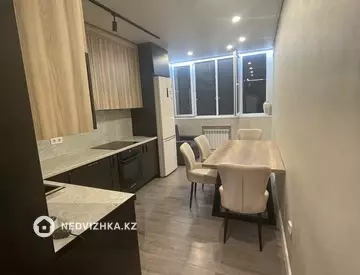 2-комнатная квартира, этаж 12 из 12, 60 м²