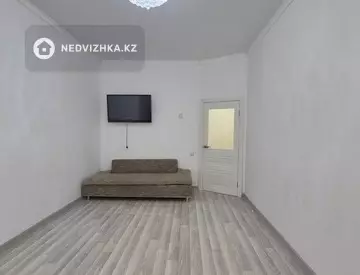 1-комнатная квартира, этаж 1 из 5, 52 м²