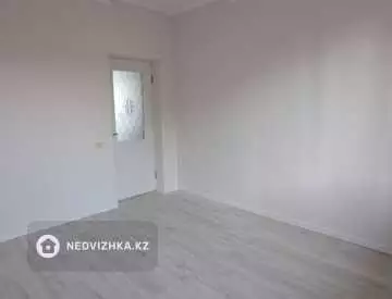 4-комнатный дом, 18 соток, 75 м², на длительный срок