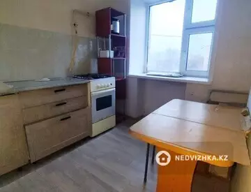 1-комнатная квартира, этаж 4 из 4, 32 м²