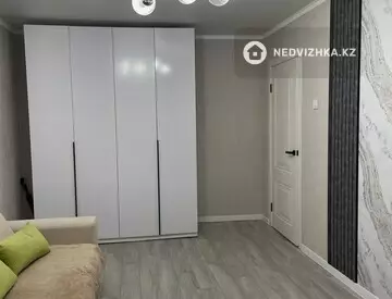 1-комнатная квартира, этаж 4 из 5, 31 м²