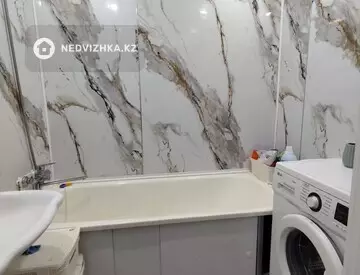 1-комнатная квартира, этаж 4 из 5, 36 м²