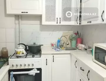 1-комнатная квартира, этаж 2 из 5, 36 м²