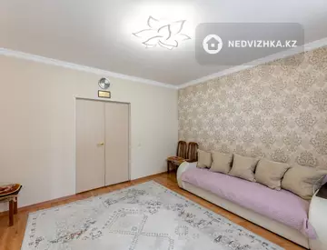 2-комнатная квартира, этаж 3 из 8, 56 м²