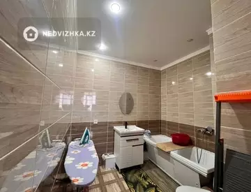 2-комнатная квартира, этаж 6 из 17, 63 м²