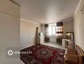 2-комнатная квартира, этаж 6 из 17, 63 м²