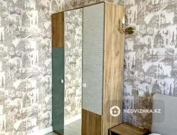 4-комнатная квартира, этаж 21 из 22, 103 м²