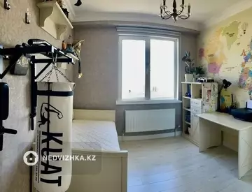 4-комнатная квартира, этаж 21 из 22, 103 м²