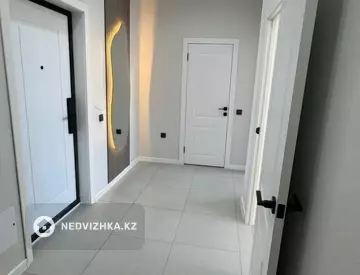 1-комнатная квартира, этаж 12 из 16, 37 м²