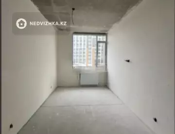 1-комнатная квартира, этаж 3 из 9, 38 м²