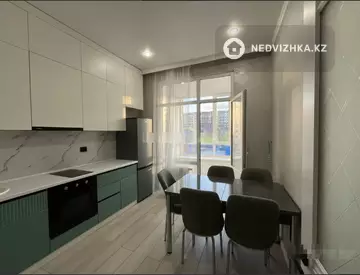 1-комнатная квартира, этаж 3 из 10, 39 м²