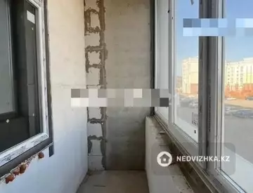 1-комнатная квартира, этаж 2 из 9, 38 м²