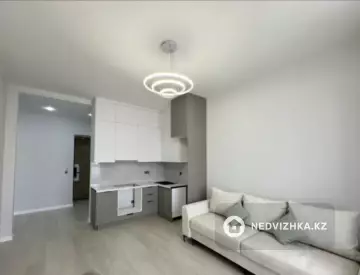 2-комнатная квартира, этаж 3 из 9, 42 м²