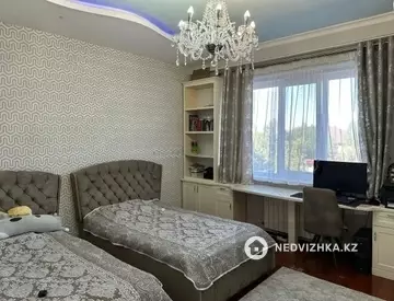3-комнатная квартира, этаж 2 из 7, 120 м²