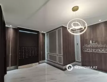 2-комнатная квартира, этаж 8 из 10, 72 м²