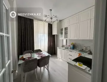 2-комнатная квартира, этаж 12 из 12, 60 м²