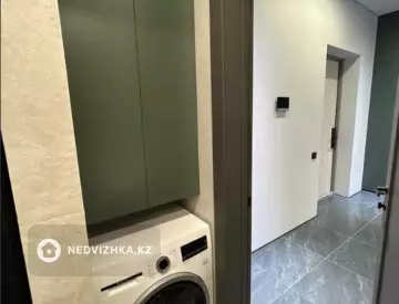 1-комнатная квартира, этаж 11 из 12, 41 м²