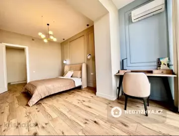 4-комнатная квартира, этаж 6 из 9, 120 м²