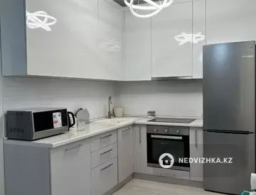 2-комнатная квартира, этаж 20 из 24, 59 м²