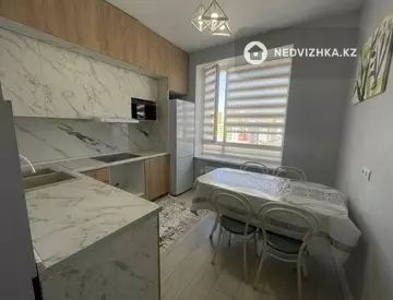 1-комнатная квартира, этаж 8 из 9, 40 м²