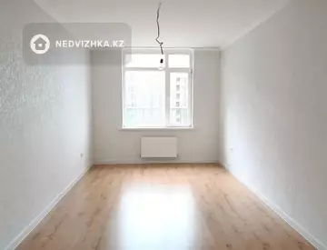 1-комнатная квартира, этаж 3 из 14, 40 м²