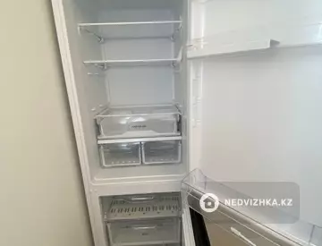 2-комнатная квартира, этаж 6 из 16, 54 м²