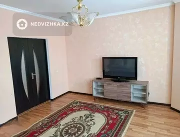 2-комнатная квартира, этаж 3 из 9, 65 м²