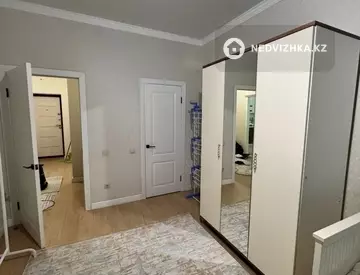 2-комнатная квартира, этаж 4 из 9, 65 м²