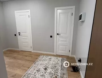 2-комнатная квартира, этаж 11 из 13, 64 м²