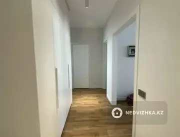 2-комнатная квартира, этаж 13 из 17, 67 м²