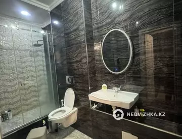 4-комнатная квартира, этаж 4 из 19, 145 м²