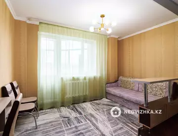 2-комнатная квартира, этаж 3 из 6, 44 м²