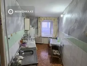 3-комнатная квартира, этаж 4 из 5, 81 м²