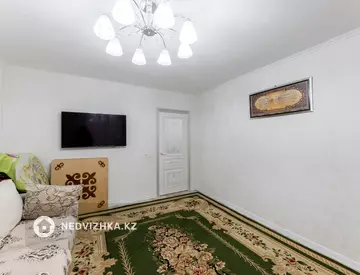 3-комнатная квартира, этаж 2 из 6, 63 м²