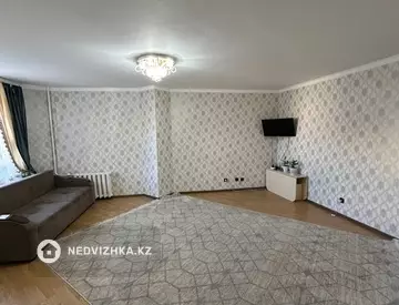 2-комнатная квартира, этаж 8 из 16, 56 м²