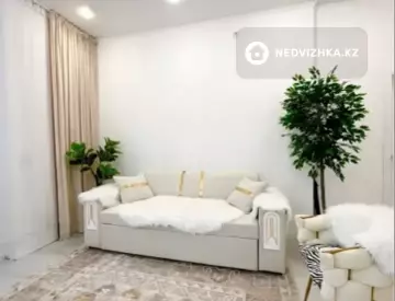 3-комнатная квартира, этаж 7 из 8, 60 м²