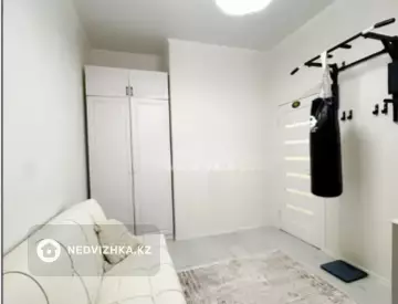 3-комнатная квартира, этаж 7 из 8, 60 м²