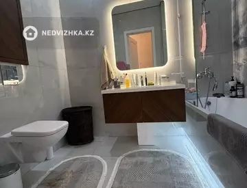 3-комнатная квартира, этаж 4 из 9, 90 м²