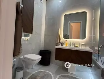 3-комнатная квартира, этаж 4 из 9, 90 м²