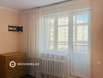 1-комнатная квартира, этаж 7 из 12, 52 м²