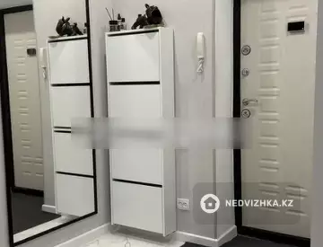 3-комнатная квартира, этаж 3 из 5, 63 м²