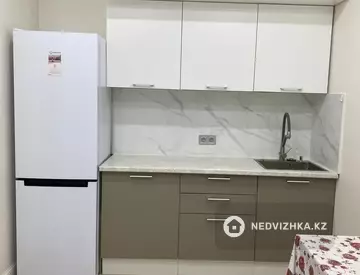 1-комнатная квартира, этаж 7 из 9, 37 м²