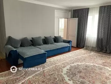 3-комнатная квартира, этаж 8 из 10, 84 м²