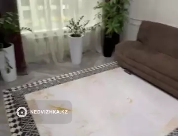 3-комнатная квартира, этаж 6 из 10, 84 м²