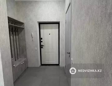 1-комнатная квартира, этаж 14 из 17, 44 м²