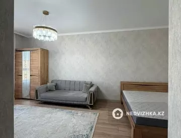 1-комнатная квартира, этаж 14 из 17, 44 м²