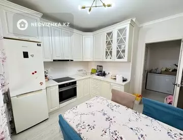 2-комнатная квартира, этаж 7 из 12, 58 м²