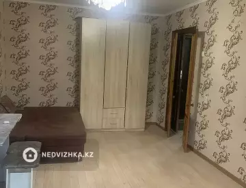 1-комнатная квартира, этаж 3 из 5, 30 м²