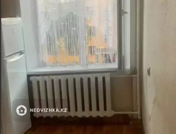 1-комнатная квартира, этаж 3 из 5, 30 м²