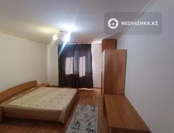 2-комнатная квартира, этаж 7 из 10, 71 м²